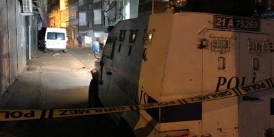 Diyarbakır'da aileler arasında silahlı çatışma! Çok sayıda ölü ve yaralı var!