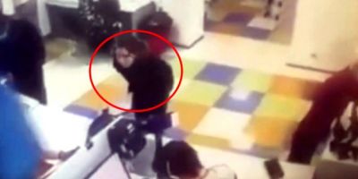 Maske tak diye uyarılınca iç çamaşırını çıkarıp yüzüne geçirdi