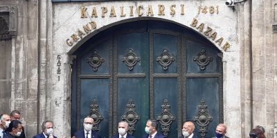 Tarihi Kapalı Çarşı dualarla yeniden açıldı