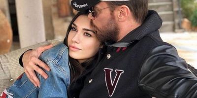 Burcu Kıratlı'nın tırnakları görenleri şaşkına çevirdi!