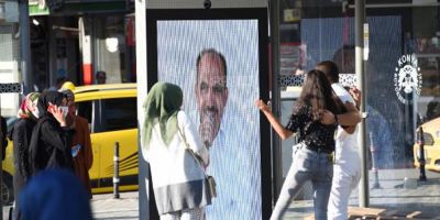 Konya'da koronavirüs denetimi duraktan canlı yayınla yapıldı