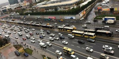 30 Ağustos'ta ulaşım ücretsiz mi? Otobüsler ve metrobüsler bedava mı?