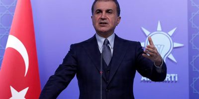 AK Parti'li Çelik'ten Yunan gazetesi Dimokratia'ya eleştiri