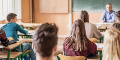 Okula gitmek zorunlu mu 12 Ekim? Devamsızlık olacak mı? Okullar haftada kaç gün olacak?