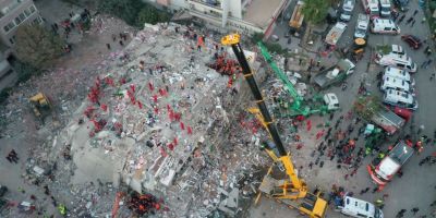 İzmir Seferihisar'da 5.0 büyüklüğünde deprem