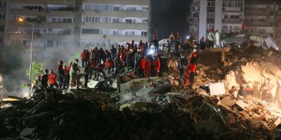 Bakan Koca acı haberi verdi: Depremde can kaybı 26 oldu, 25 kişi yoğun bakımda...