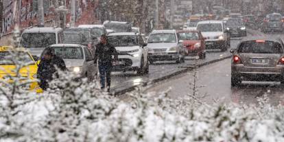 Meteoroloji 11 il için uyardı! Kuvvetli kar geliyor