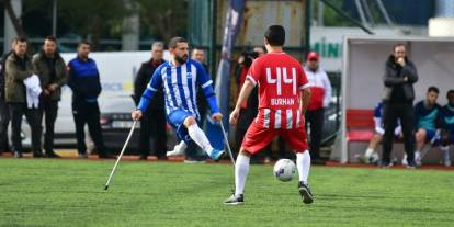 Pendik Belediyesi'nden “3 Aralık Dünya Engelliler Günü”ne özel futbol maçı