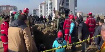 Son dakika! Ankara Polatlı'da bir inşaatta göçük meydana geldi! Ölü ve kayıp var!