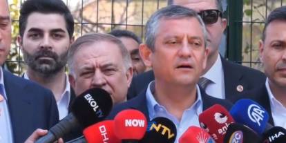fiziki saldırıya uğrayan CHP Genel Başkanı Özgür Özel'den ilk açıklama: Önemsemiyorum yolumuza devam ediyoruz