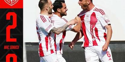 Siltaş Yapı Pendikspor, Fatih Karagümrük'ü yenerek derin bir oh çekerek ligde kalmayı garantiledi