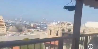 İran İsrail'in kalbi olan liman kenti Hayfa'yı böyle vurdu: Dumanlar metrelerce yükseğe çıktı