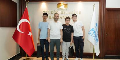 Başkan Ahmet Cin, Pendikli LGS Şampiyonlarını Ağırladı