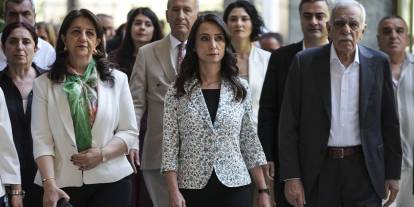 DEM Parti'nin ismi değişiyor mu? İşte dikkat çeken yenilikle ilgili detaylar...