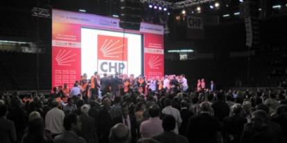 CHP'de kazan taştı: Bu kez de Üsküdar kongresi karıştı!