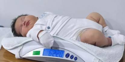 Tam 6 kilo 150 gram doğdu: Tıp tarihinde gündem oldu!