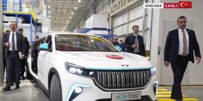 Başkan Erdoğan törene Togg'un limuzin modeli ile giriş yaptı!