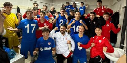 Atko Grup Pendikspor Futbol A.Ş. U-17 Takımından Rakiplerine Gözdağı