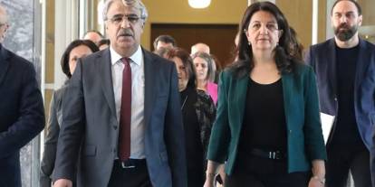 Son dakika... İmralı heyetinden Öcalan ziyareti sonrası ilk açıklama!