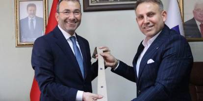 Ahmet Cin'den Pendik dolayoba şoförler odası başkanı Erkan Dakoğlu’na ziyaret