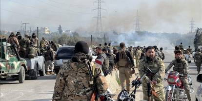 Suriye ordusu Halep'e tanklarla girdi: Halep'te terör örgütü YPG'ye karşı bomba yağdırıyor!