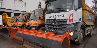 Tuzla Belediyesi Karla mücadele için 7/24 teyakkuzda