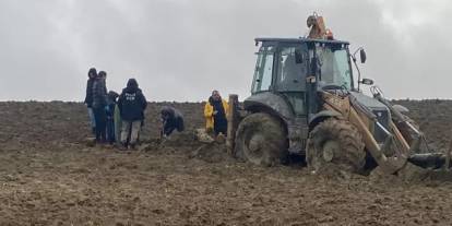 İstanbul'a gelen Çinli iş insanını tuzağa düşürüp vahşice katlettiler!