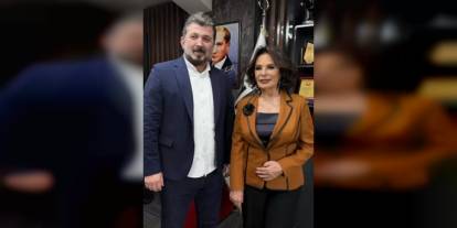 ALPİ Diş Hastanesi Yeşilçam'ın Efsanesi Hülya Koçyiğit'i Ağırladı