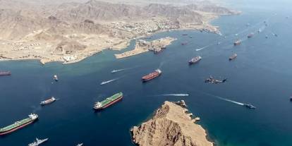 Küresel ekonomi alarmda: Abluka öncesi Hürmüz'de trafik durdu, Petrol 150 dolar'a mı çıkacak?