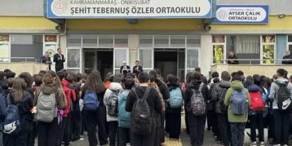 Kahramanmaraş'ta okul saldırısında hayatını kaybeden öğretmen ve öğrenciler için anma programı