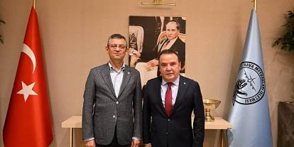 CHP yangın yeri! Özel-Böcek birbirine düştü: HTS kayıtları incelensin, 200 bin dolar verdim