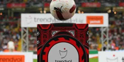 Süper Lig'de yeni sezonun listesi belli oldu! 13 şehirden 18 takım