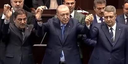 Rozetini Cumhurbaşkanı Erdoğan taktı: İYİ Parti'den istifa eden İstanbul Milletvekili Ersin Beyaz AK Parti'ye katıldı, Ersin Beyaz kimdir?