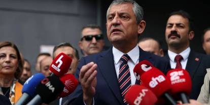 Özgür Özel'in, "yeni parti" hazırlığı sekteye mi uğradı? Ahmet Akın, Vahap Seçer ve Zeydan Karalar'dan sürpriz karar!