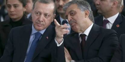 Abdullah Gül Cumhurbaşkanı Erdoğan'a haber gönderdi!