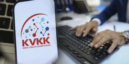 Kamu kurumlarında önemli düzenleme: Kişisel verilerle ilgili alınan yeni karar Resmi Gazete'de!