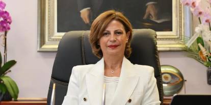 CHP'de bir istifa daha: Ayşe Ünlüce partisinden istifa edip Yeni Parti'ye katıldı!