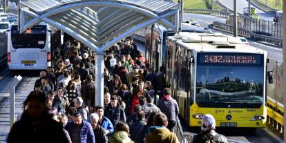 Ulaşımda önemli yenilik: Metro ve tramvaylarda tek fiyat dönemi sona eriyor