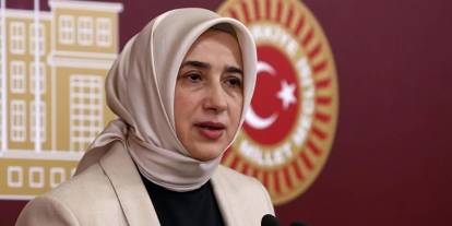 Özlem Zengin harekete geçti: Mersin operasyonunda servis edilen 'pijamalı' görüntüye soruşturma