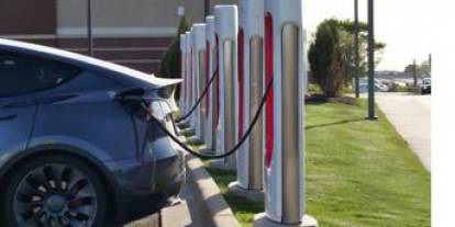 Hibrit mi, Elektrikli mi? İkinci El Araç Alımda Hangisi Mantıklı?