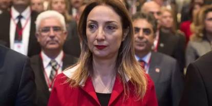 CHP'de ihraç yağmuru: Aylin Nazlıaka, İlhan Cihaner, Selin Sayek Böke'nin de olduğu 48 isim var...