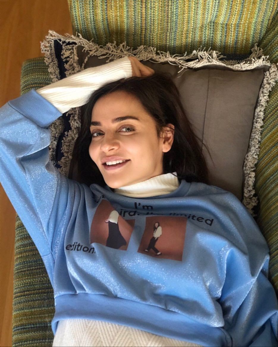 Ünlü oyuncu tanınmaz hale geldi! Sahte doktor şoku!