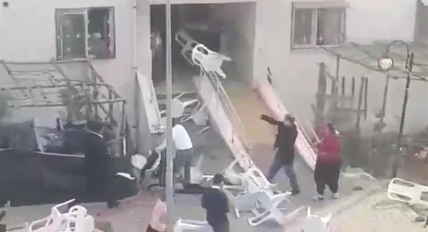 Adana'daki düğünde 'en çok siz dans ettiniz' kavgası