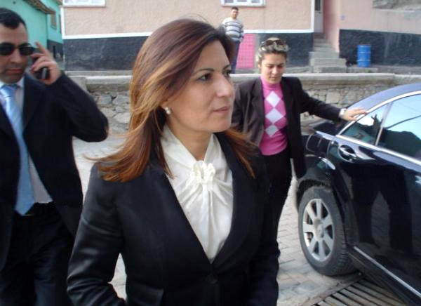 Nimet Baş kimdir, nerelidir, kaç yaşındadır? Yeni kabinede görevi nedir?