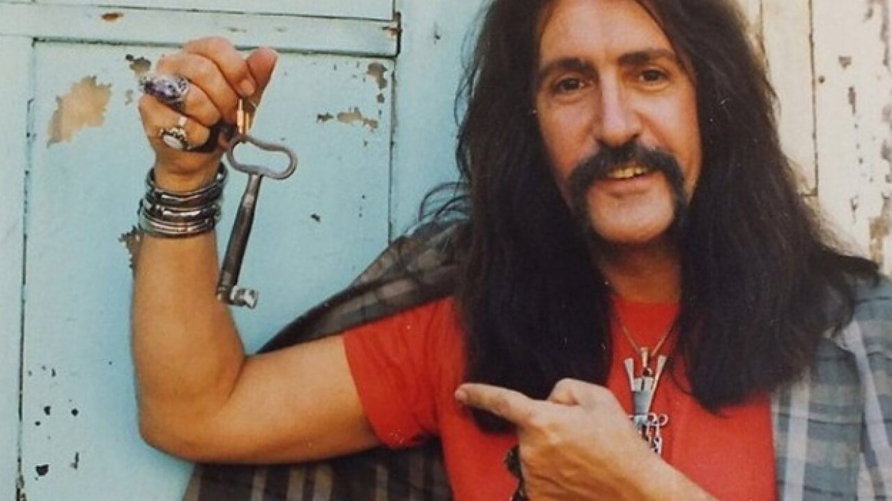 Barış Manço kimdir? Ne zaman ve neden öldü? Eşi ve çocukları kimdir?