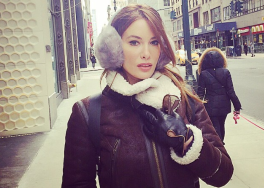 Gamze Özçelik kimdir? Yardım için evini mi sattı? Açıklama geldi!