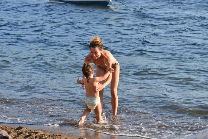 Yıldız Asyalı kimdir? Aslen nereli? Kaç yaşında? Kiminle evli?