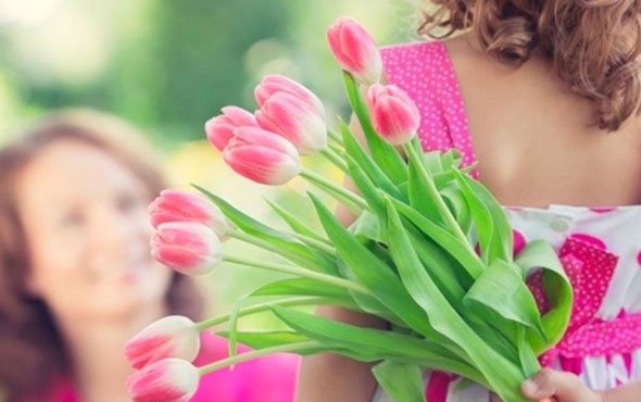 2018 En güzel Anneler günü Şiirleri, Facebook için anlamlı anneler günü şiirleri