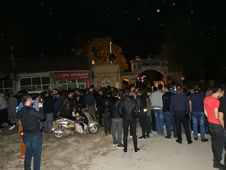 Mezarlık görevlisi Çorum'da mezarlıkta ağlayan gizemli kızla konuştuğunu iddia etti