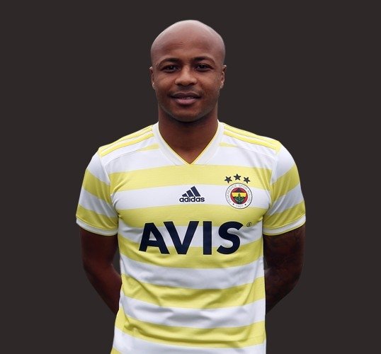 Fenerbahçe'nin forma sponsoru belli oldu